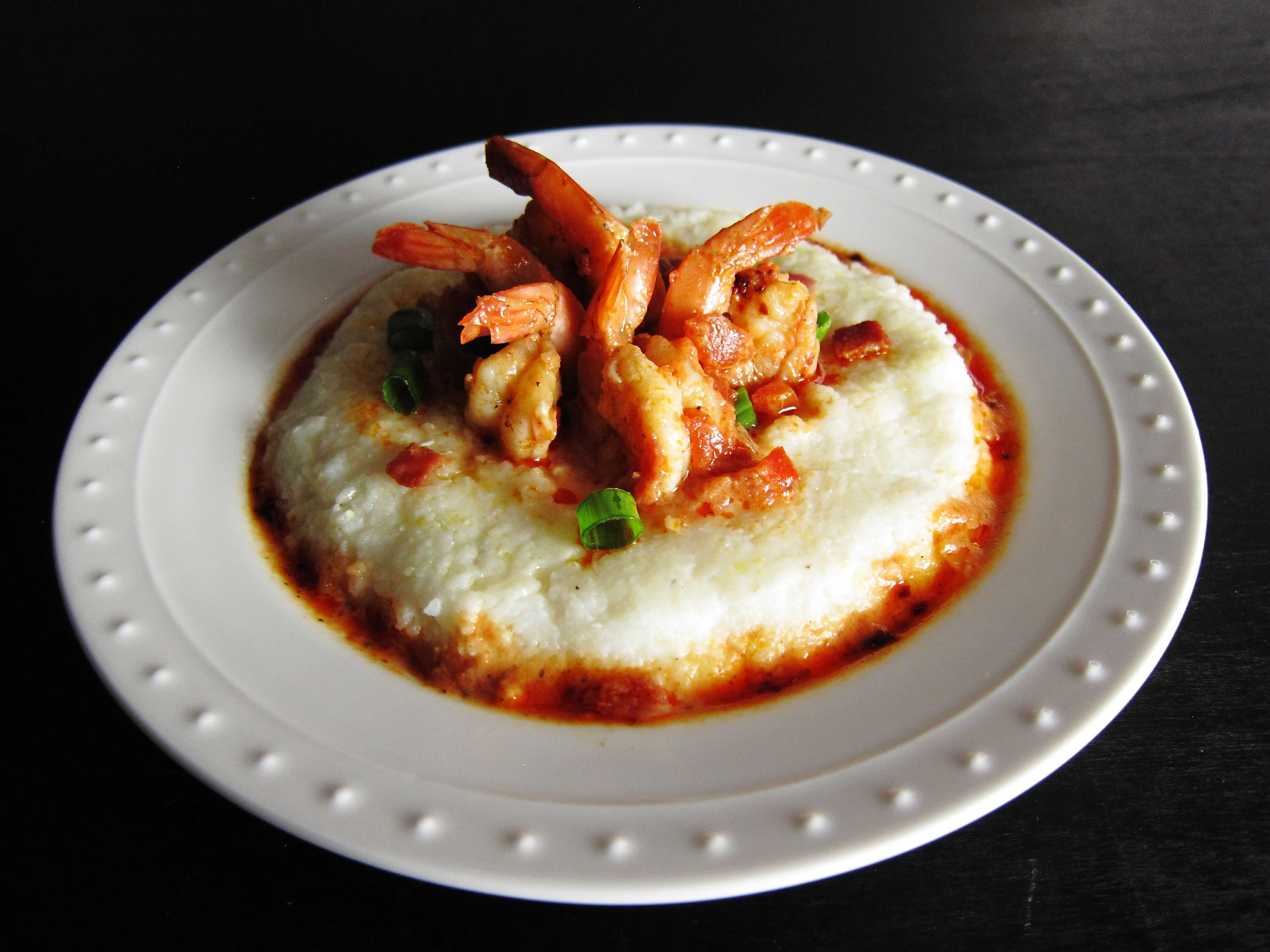 Best Instant Pot Shrimp and Grits - Paint The Kitchen Red