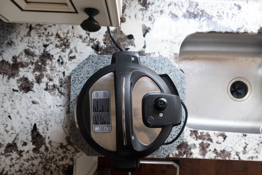 Instant Pot Problems - instant pot on counter but away from cabinets, steam release facing the side - Paint the Kitchen Red