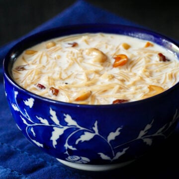 Semiya Payasam vermicelli noodle pudding in bowl.